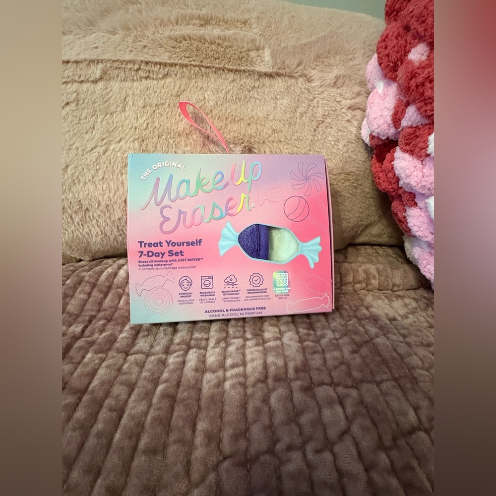 MakeUp Eraser 7-Day Treat Yourself Set 🍬🍬
